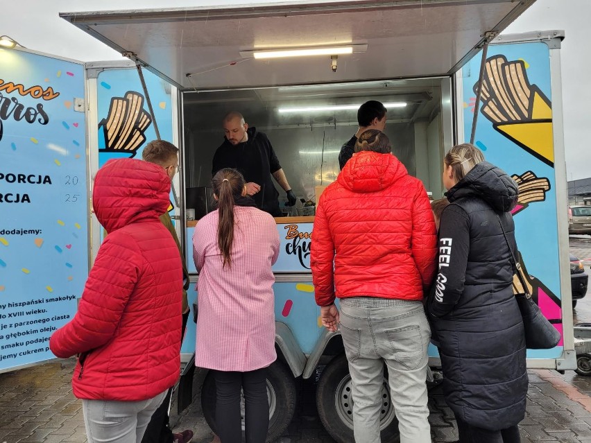 Kwietniowy Zlot Food Trucków w Białymstoku (15.04.2023)