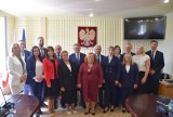 Inauguracyjna sesja Rady Miejskiej w Siewierzu i zaprzysiężenie nowego burmistrza Dariusza Waluszczyka