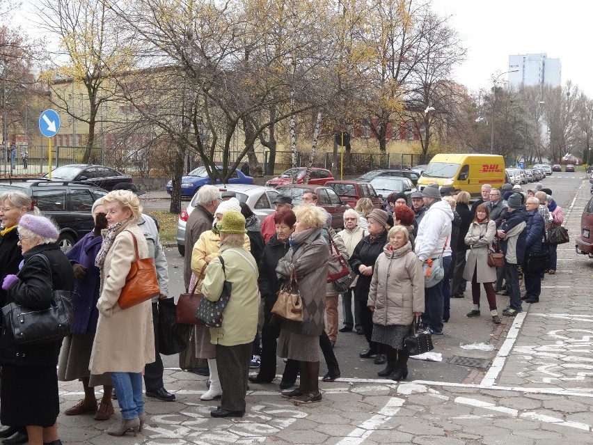 Przychodnia Euromed: Pacjenci stoją od godziny 4 rano