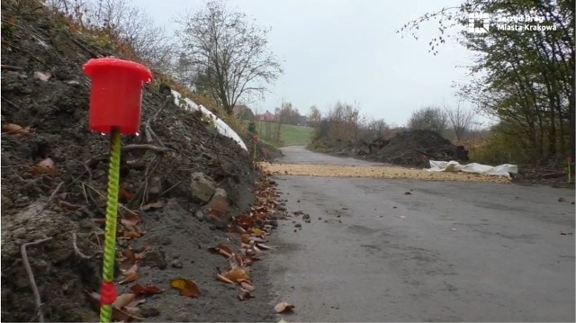 Trwa budowa brakującego fragmentu ścieżki rowerowej