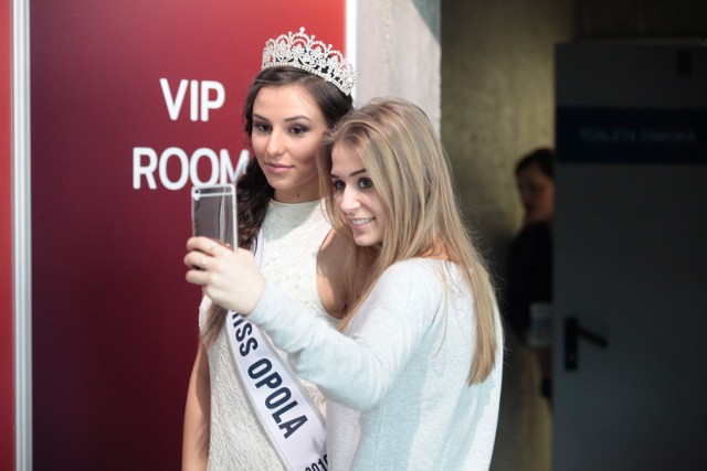 Ponad 60 dziewcząt z całego regionu zgłosiło się do castingu na Miss Opolszczyzny 2017.