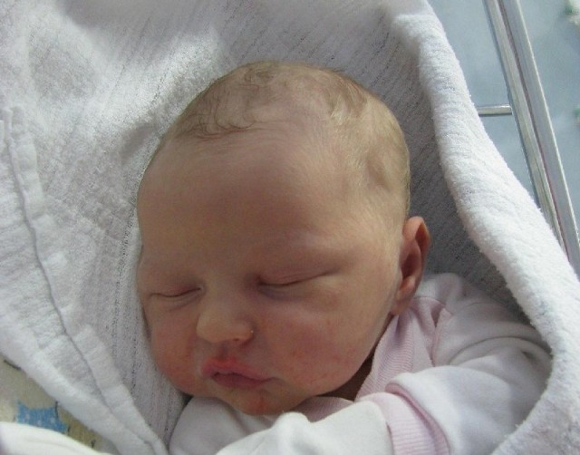 Wiktor Kruk urodził się 9 września, ważył 3740 g i mierzył 58 cm. To pierwsze dziecko Aleksandry i Tomasza z Wyszkowa.
