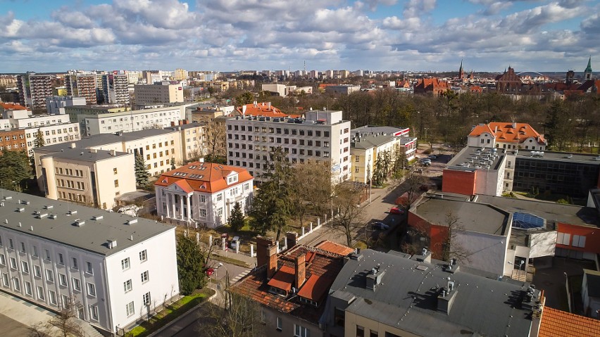 Szpital zakaźny. Tutaj przebywa zarażony koronawirusem...