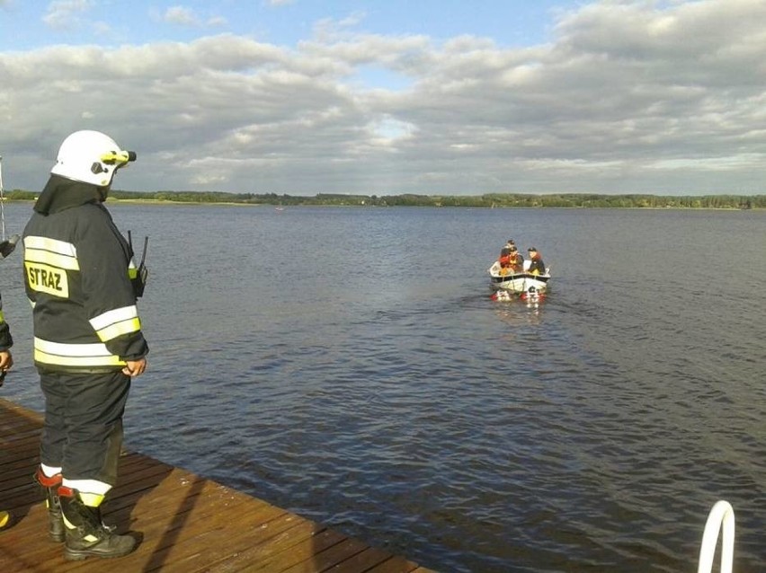 Poszukiwania 12-latka w jeziorze Kałębie w Osieku trwają od...