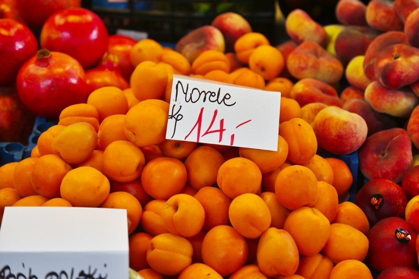 Ceny warzyw i owoców z wrocławskich targowisk. Ile za...