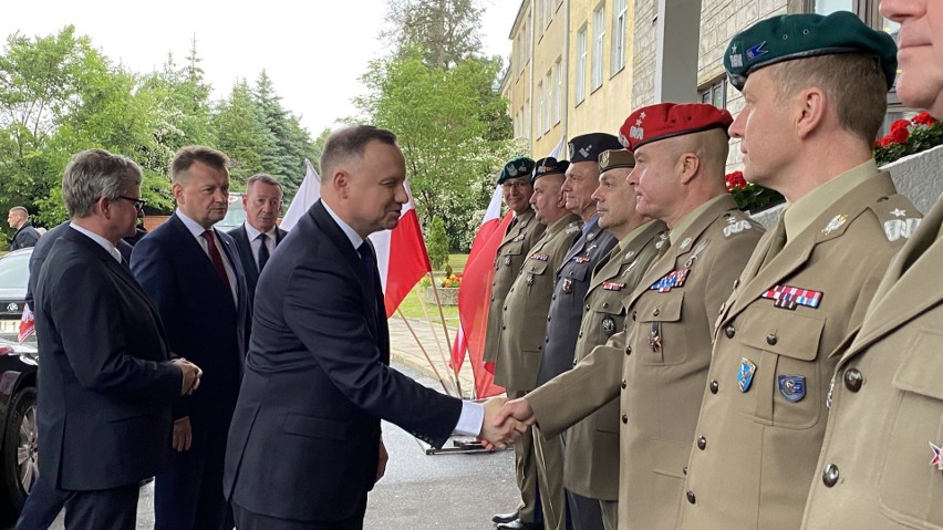 Polska przekazała Ukrainie sprzęt wojskowy. Prezydent Andrzej Duda: Oczekujemy od sojuszników uzupełnienia braków 