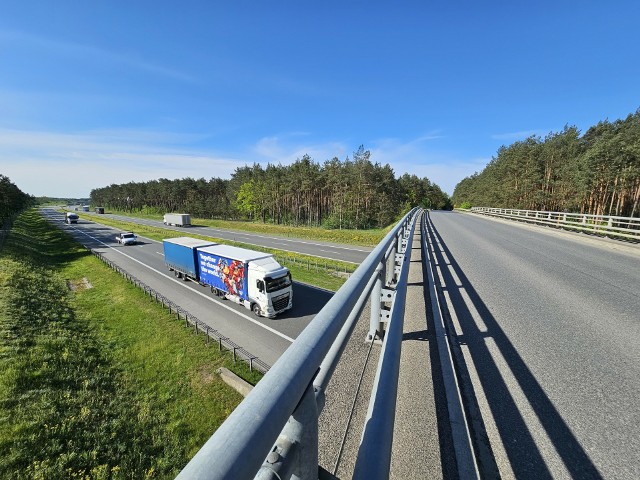 Wiadukt nad autostradą A1 między Złotorią a Nową Wsią będzie zamknięty dla ruchu kołowego i ruchu pieszych od godziny 11 we wtorek 7 maja. Jego otwarcie po remoncie jest planowane na koniec maja