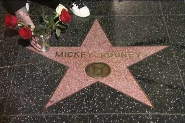 Mickey Rooney nie żyje (fot. CNN Newsource/x-news)