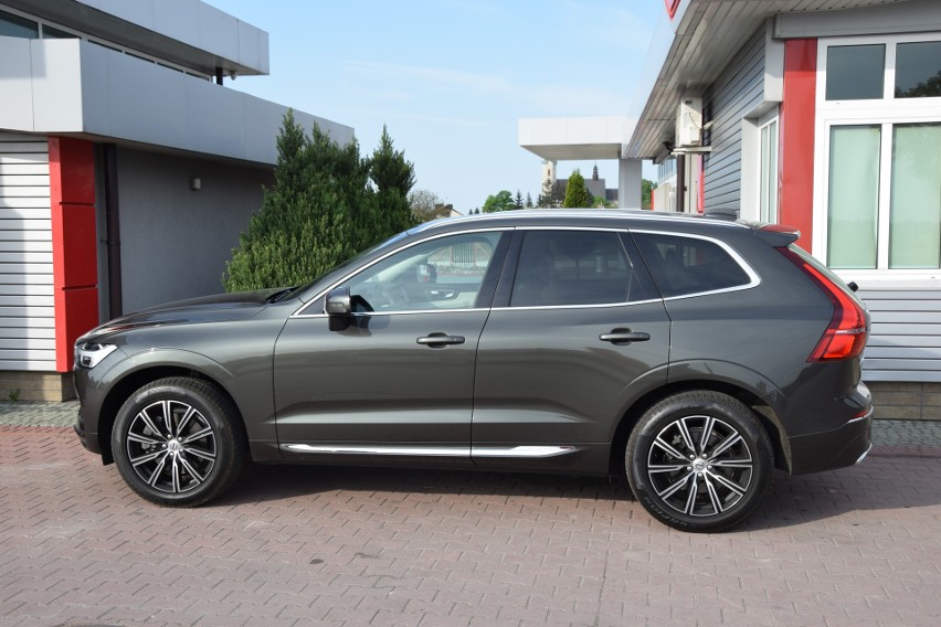 Volvo XC60...