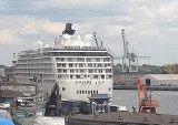 Luksusowy pasażerski statek "The World" jest już w Szczecinie [ZDJĘCIA]