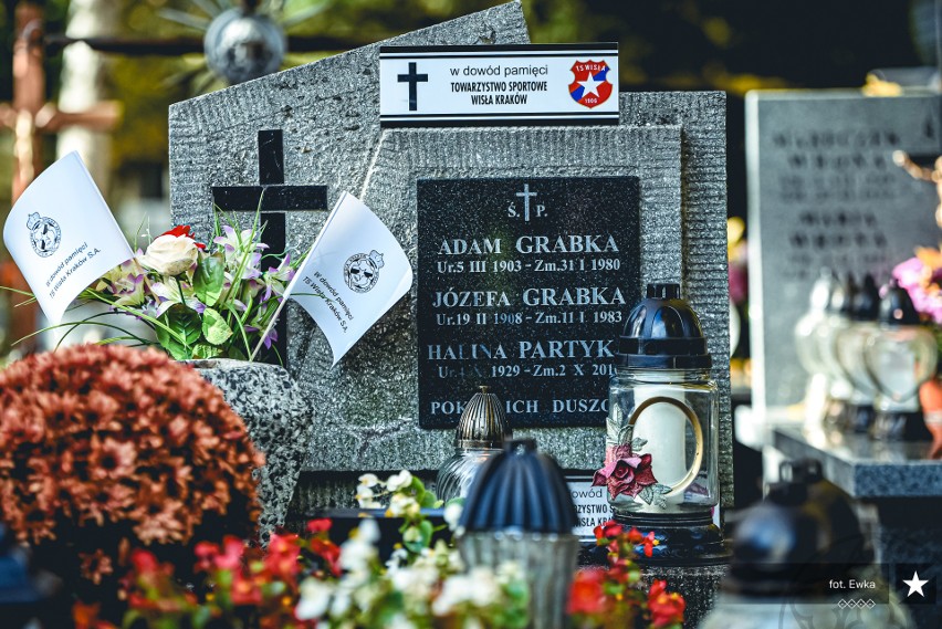 Wisła Kraków pamięta o swoich zmarłych sportowcach, trenerach, działaczach