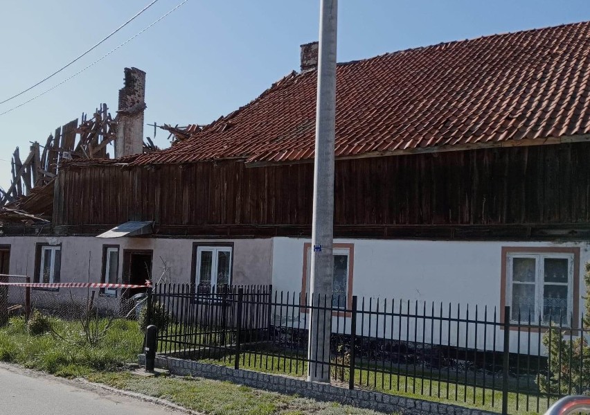 W gminie Stare Pole zawalił się dach