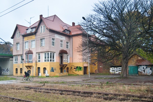 Dworzec PKP w Ustce przejmie za darmo miasto Dworzec w Ustce przejdzie w ręce samorządu.