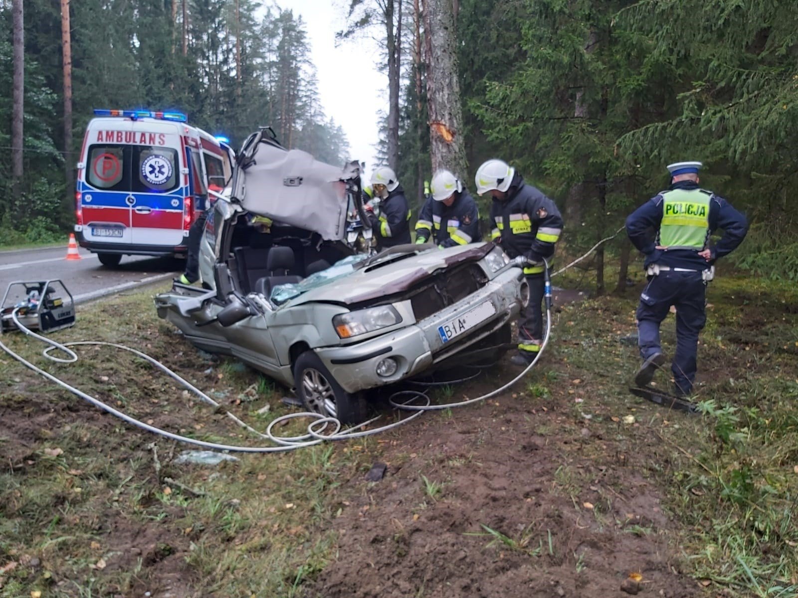 Żednia. Śmiertelny wypadek na DW 686. Kierowca subaru