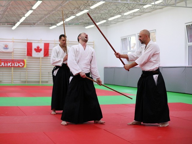 Międzynarodowy staż szkoleniowy aikidoMiędzynarodowy staż szkoleniowy aikido prowadzony przez Roberta Zimmermana - Shihan 7 Dan Aikido.