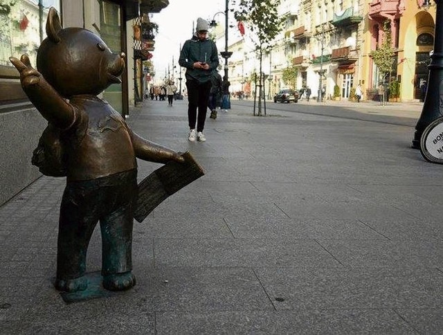 Jednym z najbardziej znanych szlaków turystycznych jest „Łódź bajkowa”.