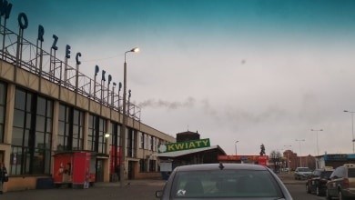 Kolor dymu nad dworcem PKP niepokoi mieszkańców Włocławka