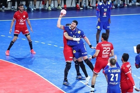 Bardzo dobry mecz Nicolasa Tournata z Łomża Vive Kielce w reprezentacji Francji. Chorwaci uratowali wygraną