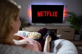 Netflix podnosi ceny - złe wieści dla użytkowników. Pakiety zdrożeją nawet o około 40% procent, a wprowadzanie podwyżek już rozpoczęto
