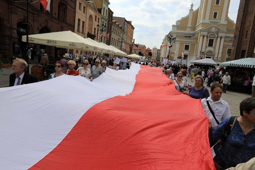 W niedzielę (10 czerwca) ulicami Torunia przeszedł Marsz dla...