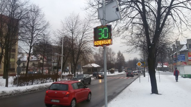 W Żywcu wyświetlacz stanął na skrzyżowaniu alei Piłsudskiego z ul. Południową. To jedno z najbardziej kolizyjnych miejsc w mieście