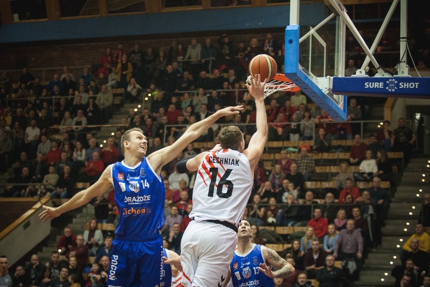 STK Czarni Słupsk - Pogoń Prudnik 67:59.