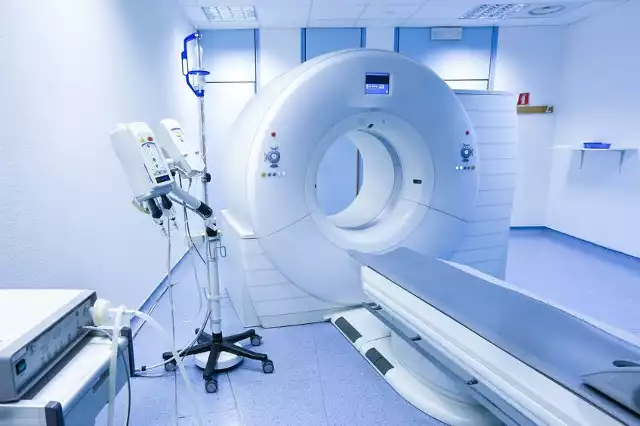Badanie tomograficzne PET wykonuje się zazwyczaj w przypadku podejrzenia przerzutów nowotworowych. Jest ono refundowane przez NFZ, jednakże kryteria kwalifikacji do tego badania są bardzo rygorystyczne.