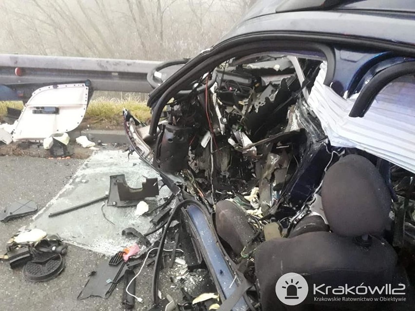 Wypadek na DK94 w Zagórzu pod Wieliczką. Zdjęcia dzięki...