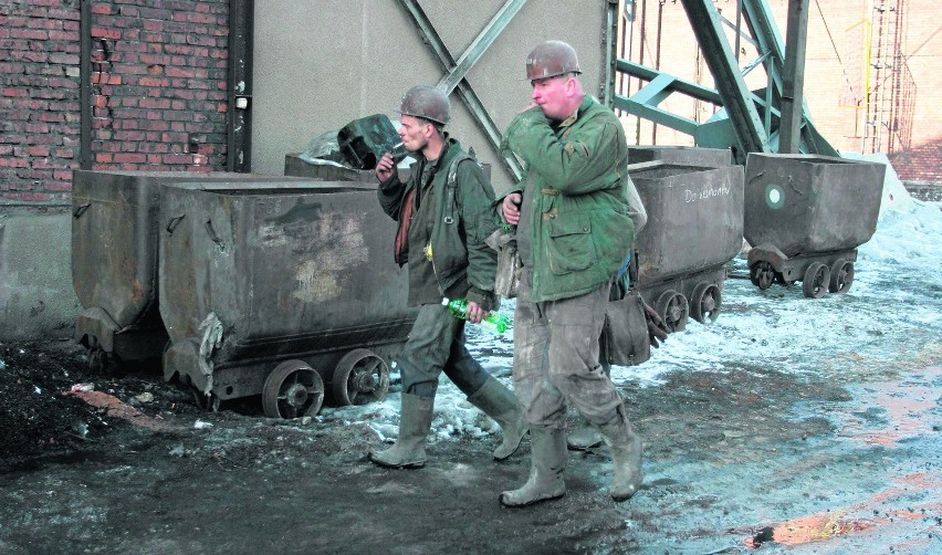 Związkowcy walczą m.in. o deputat dla emerytów. ale i w...