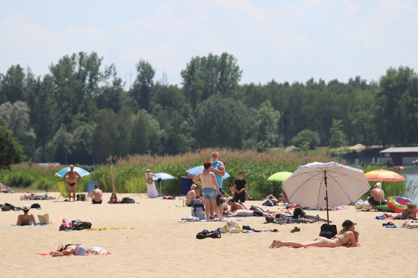 Upalna pogoda przyciągnęła nad Sosinę spragnionych ochłody...