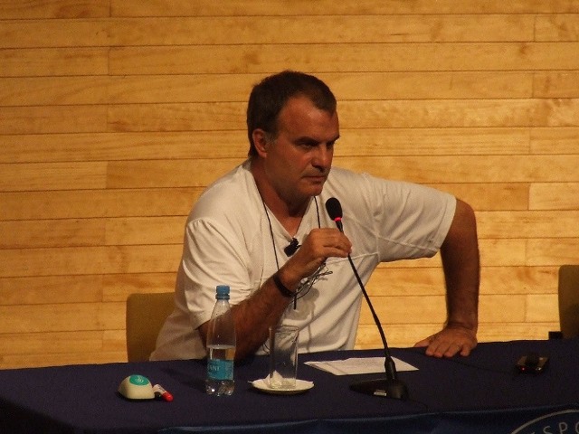 Marcelon Bielsa podpisał umowę z OM