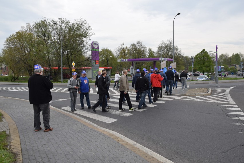 Trwa protest w Rybniku. Zablokowane centrum miasta! ZDJĘCIA