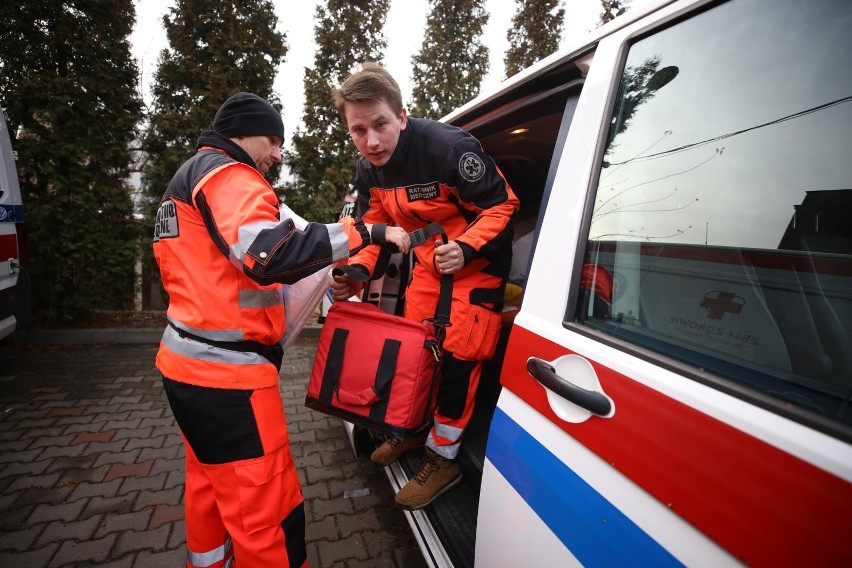 Stowarzyszenie Lepsze Zabrze kupiło karetkę dla Ukrainy....