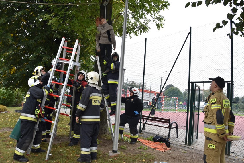 Ćwiczenia strażaków OSP powiatu rybnickiego