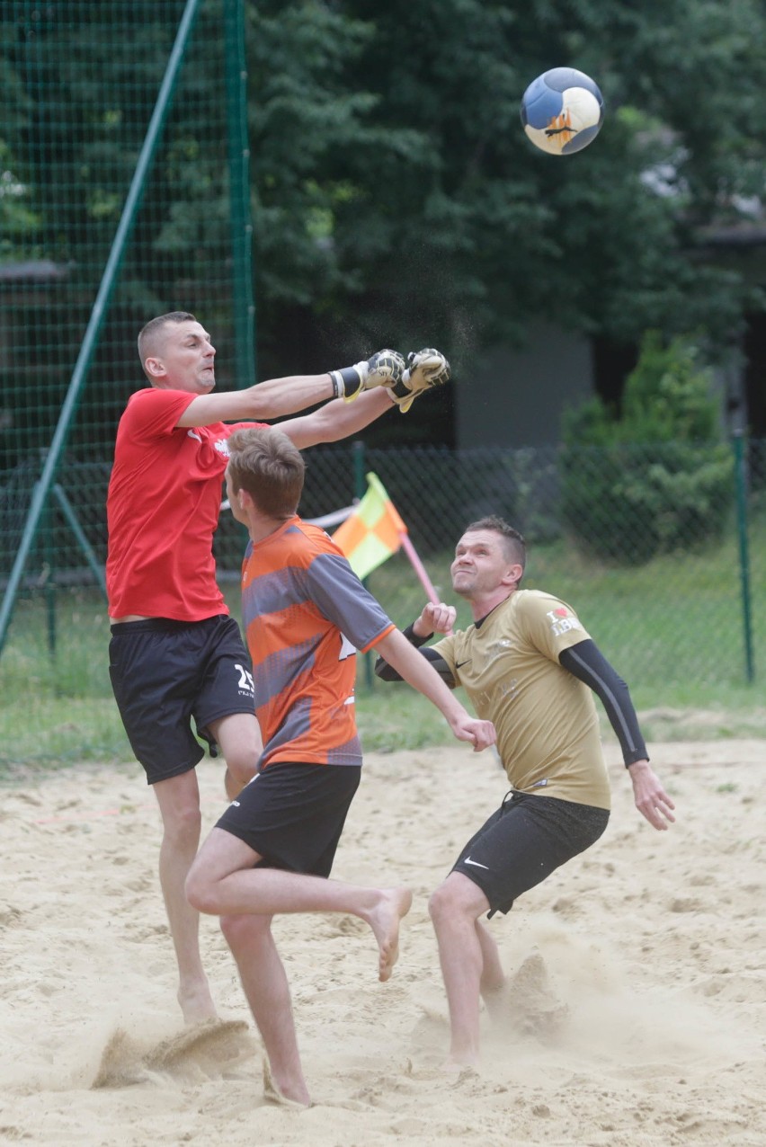Ekipa KP Rapid z kompletem zwycięstw wygrała 1. Otwarte Mistrzostwa Lublina w beach soccerze 