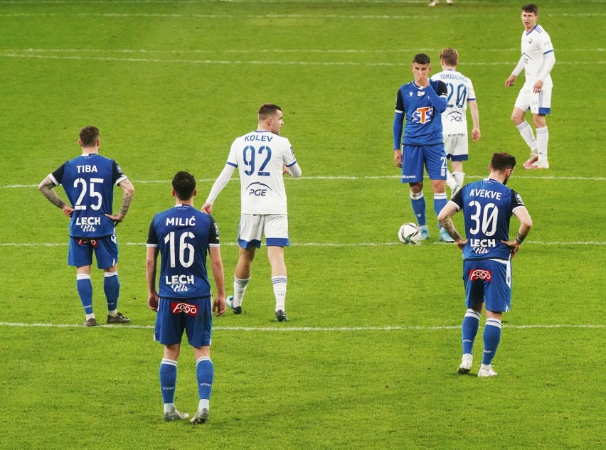 Lech Poznań przegrał ze Stalą Mielec 1:2. Goście w ciągu...