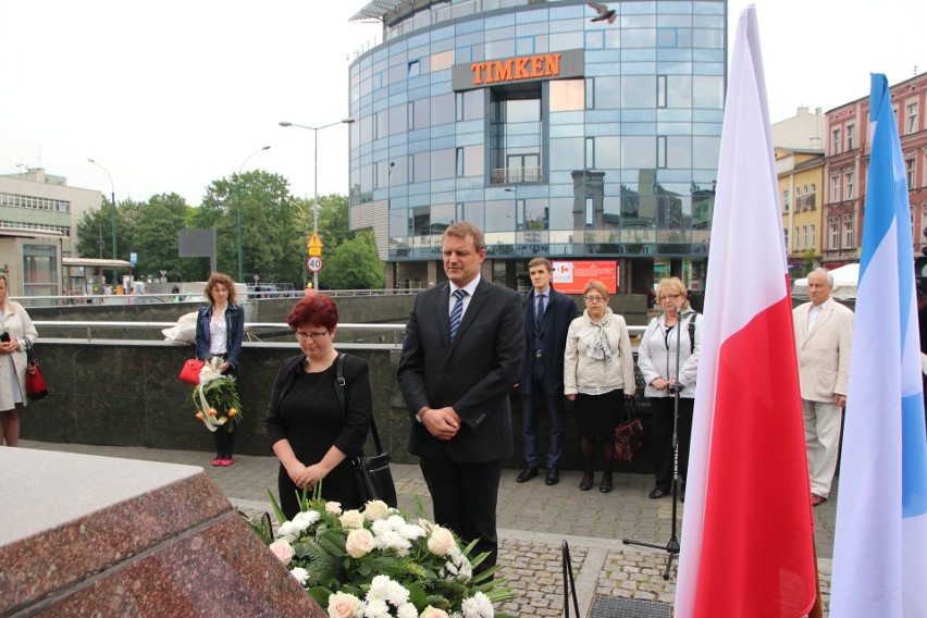 Dziś w Sosnowcu świętowano urodziny Jana Kiepury. Były kwiaty i konkursy