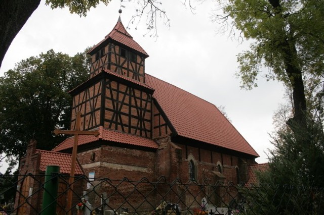 kościół  pw. św. Jana Chrzciciela w Wielkich Walichnowach
