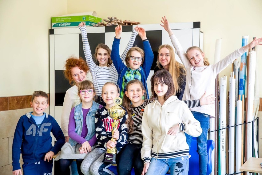 Dzieci z Litwy przyjechały na Wielkanoc. Spędzą piękne święta u rodzin nie tylko z Podlasia [WIDEO, ZDJĘCIA]