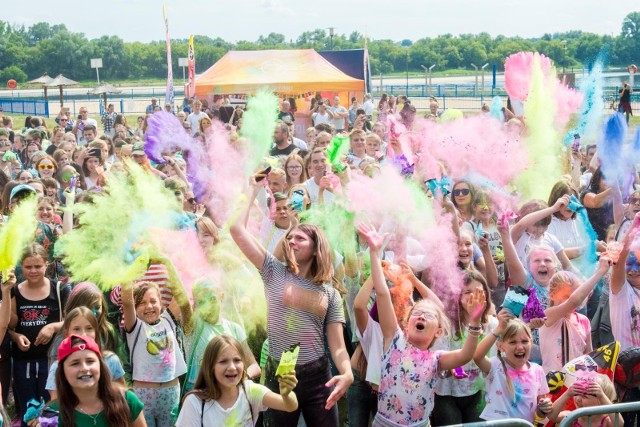 Imprezy w Toruniu: Festiwal Kolorów, Wystawa Kotów i inne atrakcje na weekend [23-25.07]