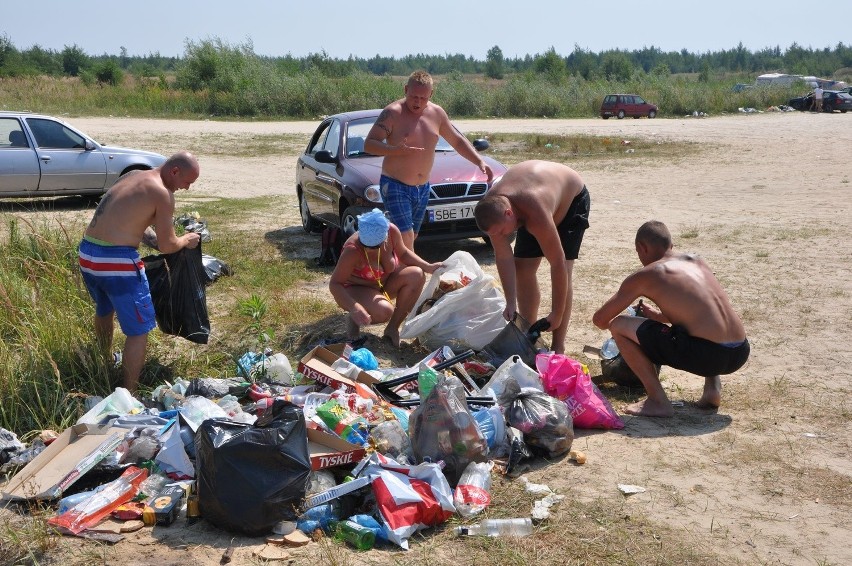 Wielkie sprzątanie plaży nad Pogorią IV