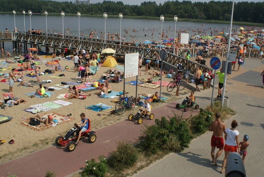 Latem nad Pogorią wypoczywają tysiące plażowiczów, więc...