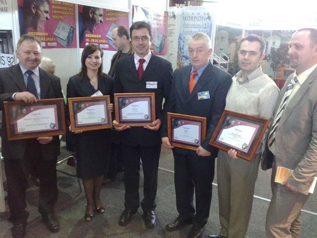 Od lewej: Jan Kimstacz, Simona Basiak, Krzysztof Wołczyński, Edward Majeryk, Marek Komisaruk i Krzysztof Buchowski. (fot. Czesław Wachnik)