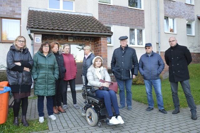 Mieszkańcy uważają, że działania spółdzielni mieszkaniowej są pewną formą odwetu...