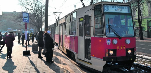 Po zmianach "trójka", łącząca Północ z Wrzosowiakiem, kursuje w godzinach szczytu co 12 minut