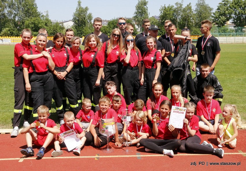 W gminnych zawodach sportowo - pożarniczych w Staszowie...
