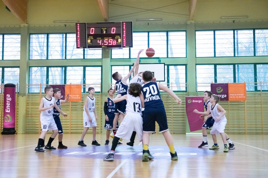 KOszykówka U12M. Energa Adkonis Słupsk uległa na swoim parkiecie 60:111 Gdyńskiej Akademii Koszykówki