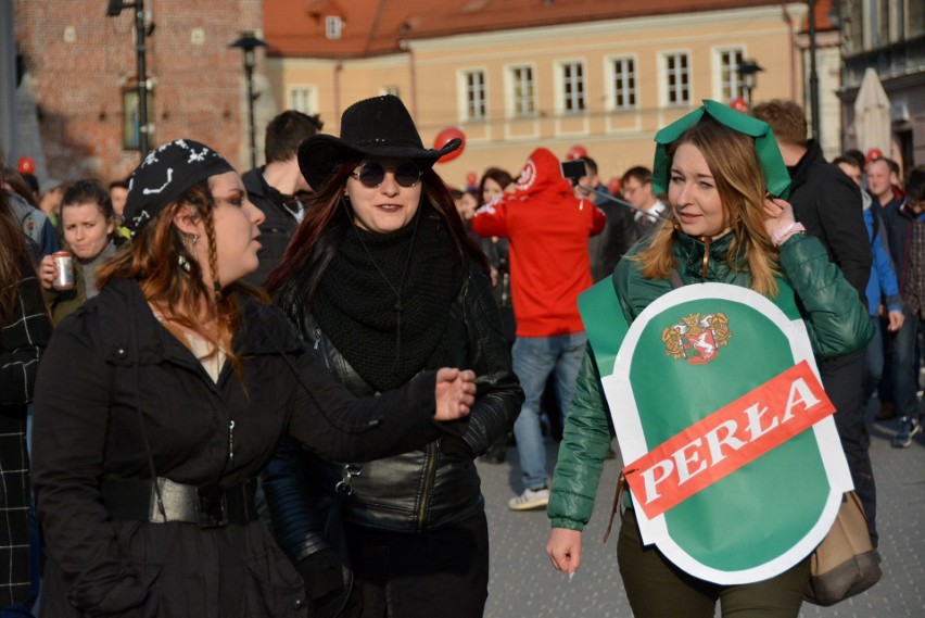 Juwenalia 2017: Studencki korowód przeszedł ulicami Lublina (ZDJĘCIA, WIDEO)