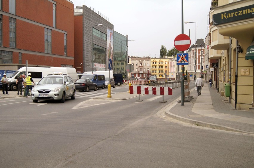 Z powodu budowy parkingu podziemnego na pl. Kopernika na...