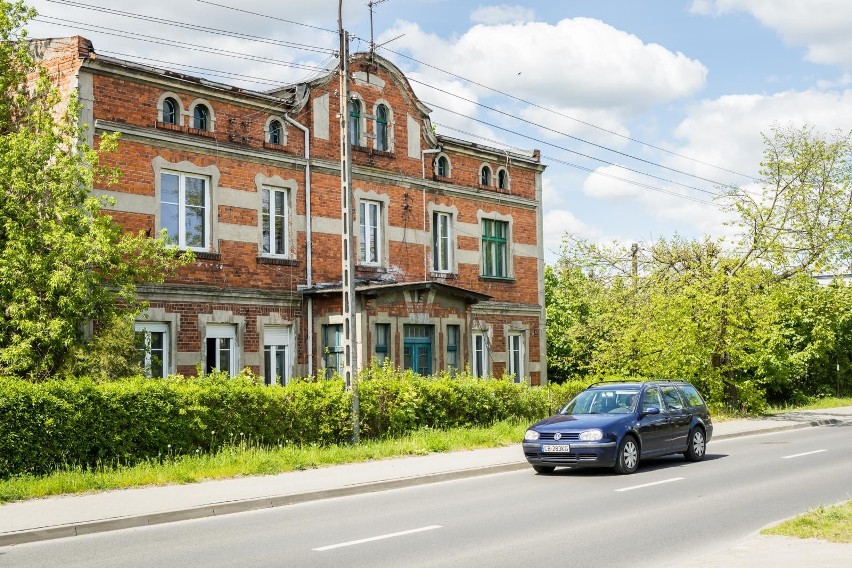 Kamienica przy ul. Saperów jest przygotowywana na przyjęcie...